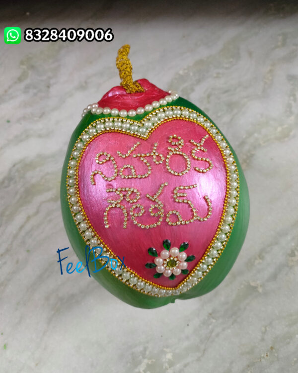 Pelli Kobbaribondam KB01 (Wedding Coconut)